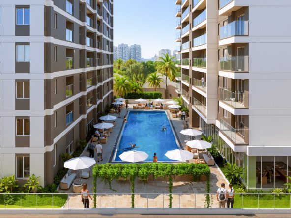 Crystal Oak Residecy swimming pool
